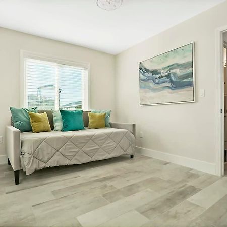 Ocean Views Retreat! Renovated Apt With Beach Bikes! Сейнт-Огастін Екстер'єр фото