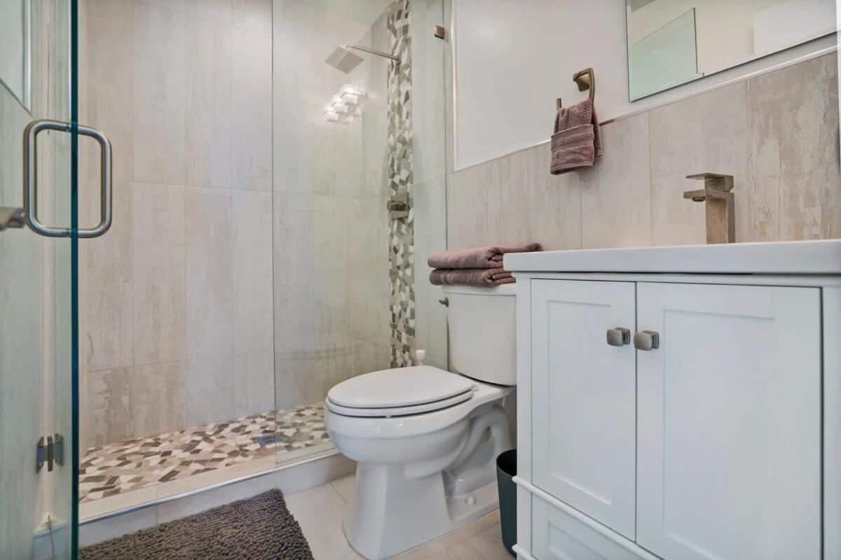 Ocean Views Retreat! Renovated Apt With Beach Bikes! Сейнт-Огастін Екстер'єр фото