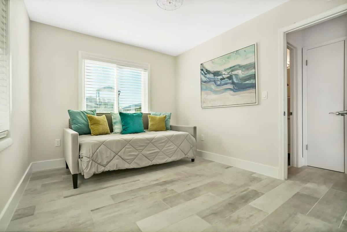 Ocean Views Retreat! Renovated Apt With Beach Bikes! Сейнт-Огастін Екстер'єр фото